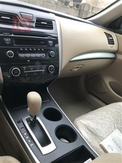 نيسان ألتيما